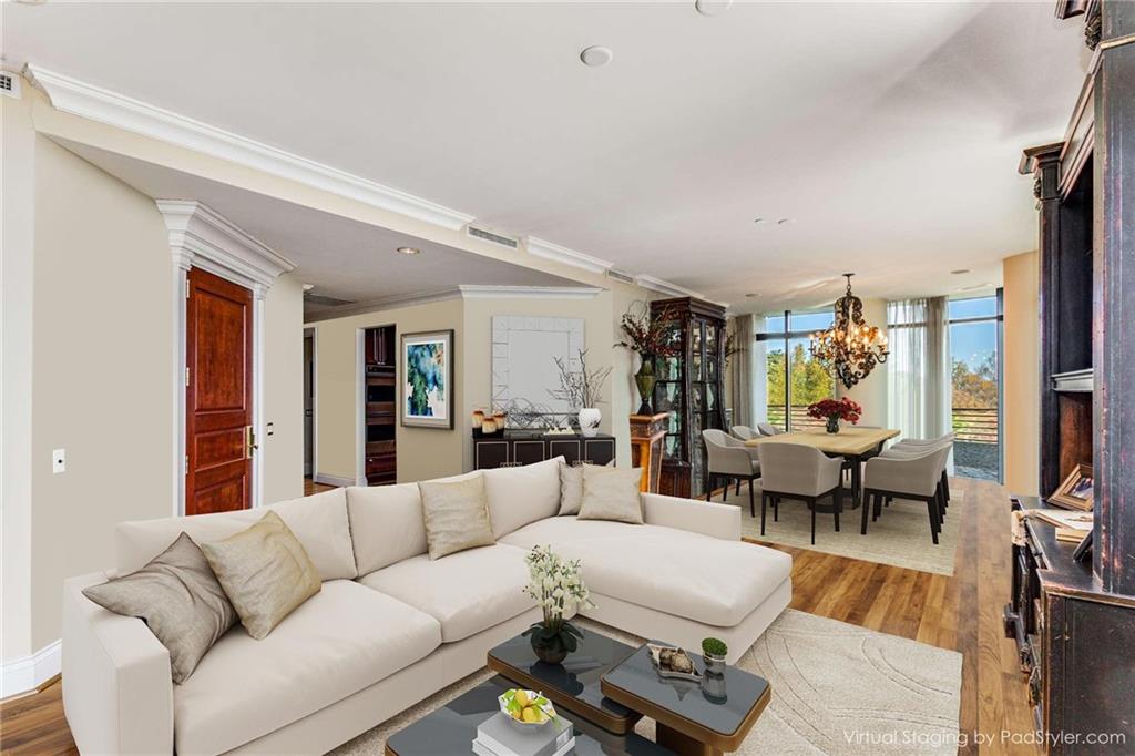 750 Park Avenue NE Unit 8E
