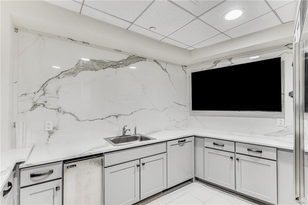 700 Park Regency Place NE Unit 1102