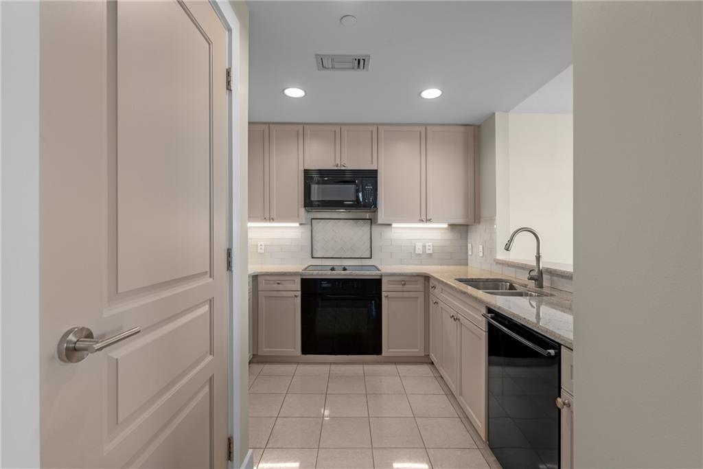 700 Park Regency Place NE Unit 1102