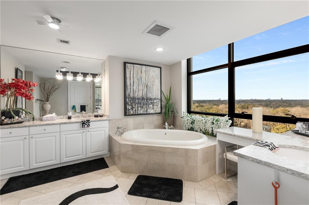 750 Park Avenue NE Unit 14SE