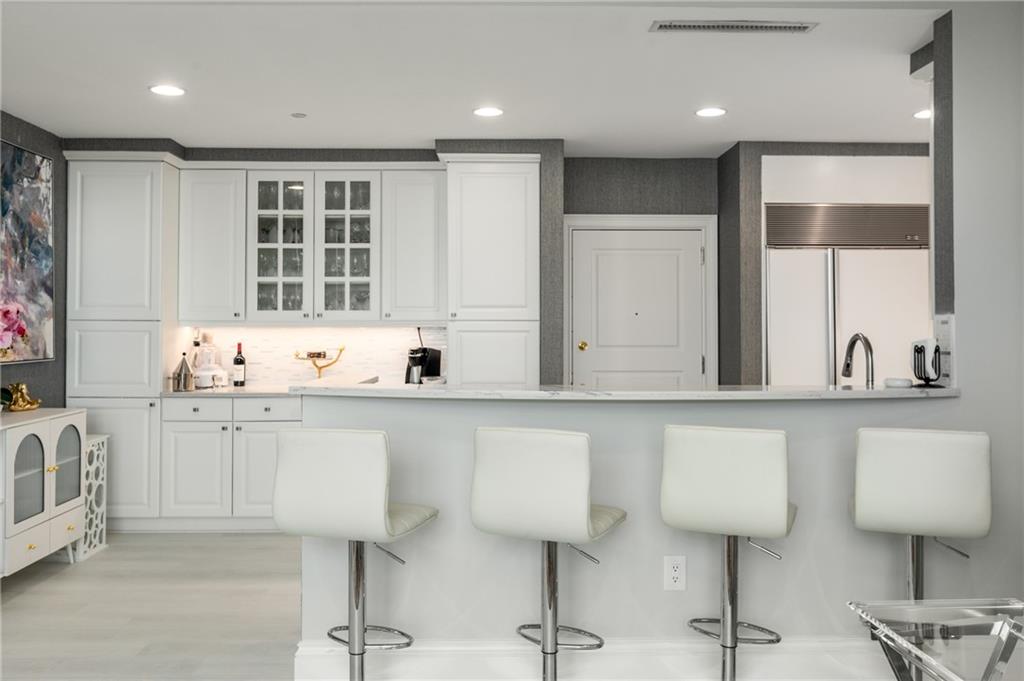 750 Park Avenue NE Unit 14SE