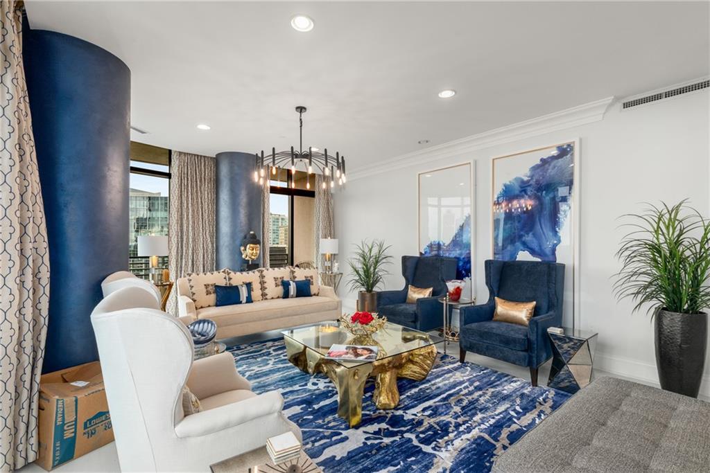 750 Park Avenue NE Unit 14SE