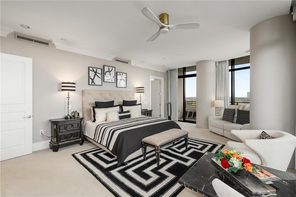 750 Park Avenue NE Unit 14SE