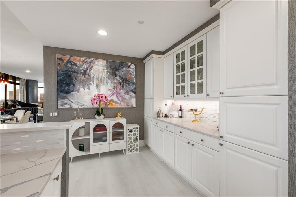 750 Park Avenue NE Unit 14SE