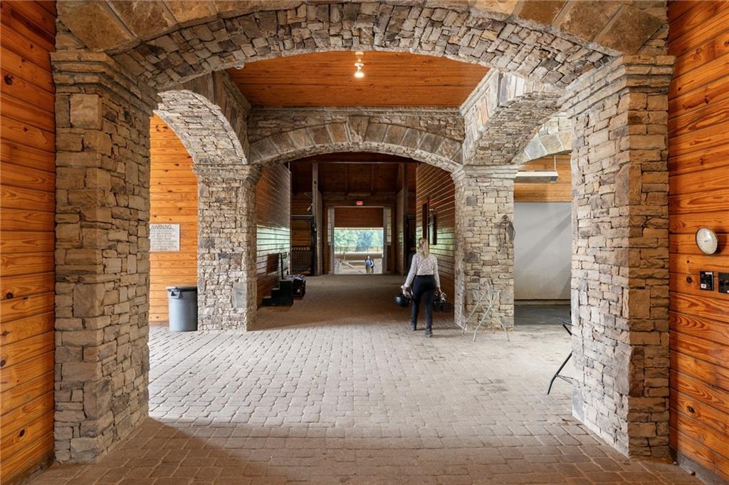 13835 Hopewell Road