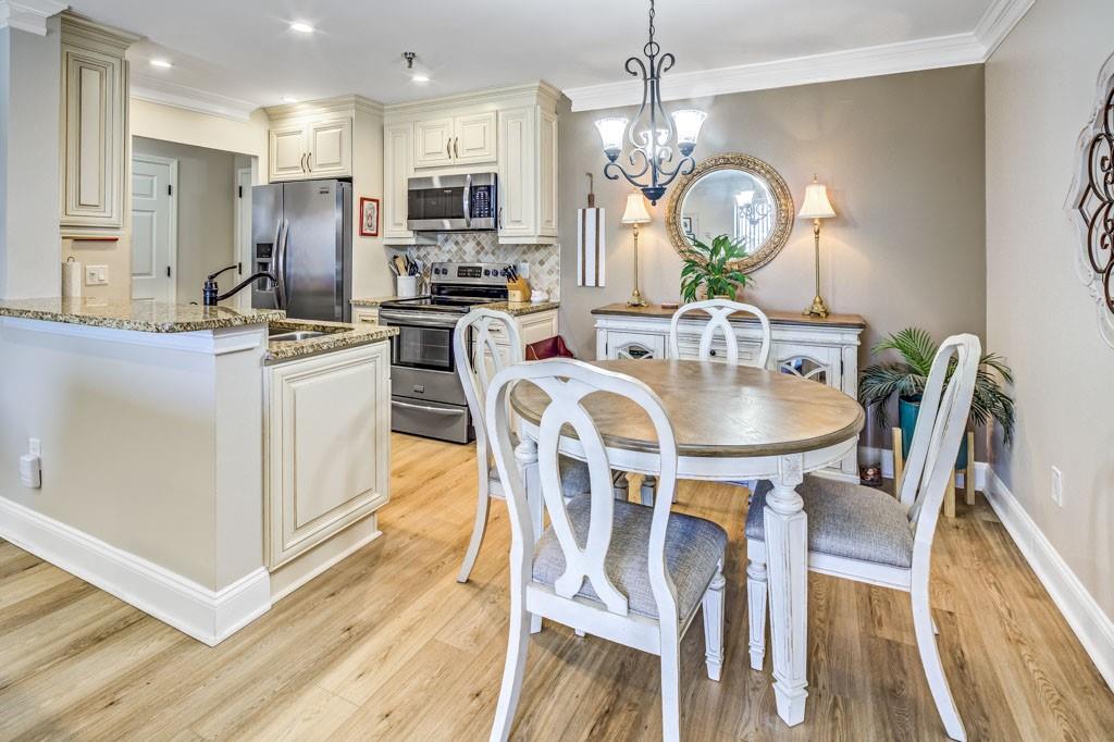 300 Johnson Ferry Road NE Unit A712
