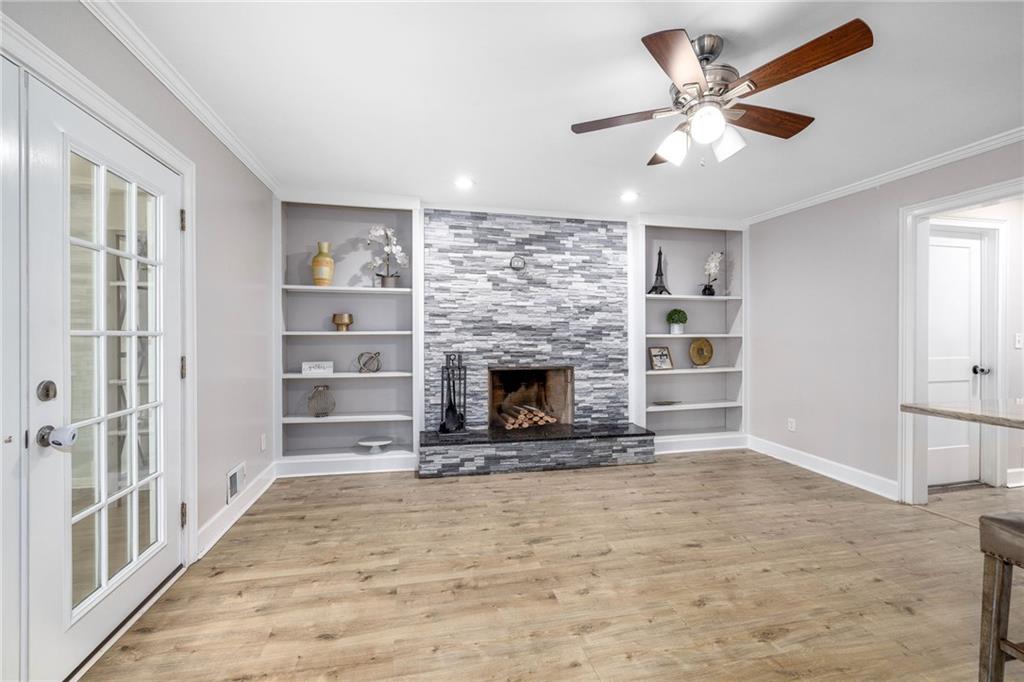 1035 Heather Court