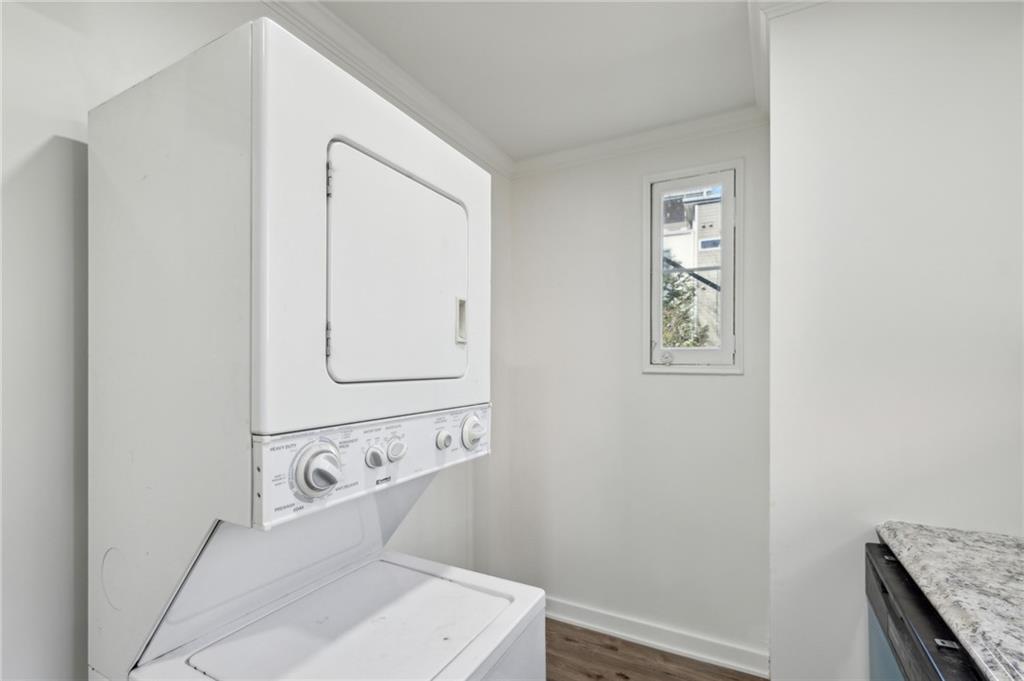1004 Wylie Street SE Unit 4