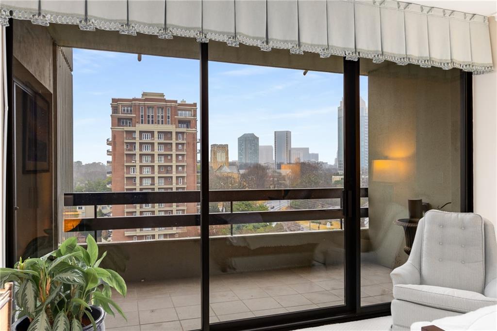 2660 Peachtree Road NW Unit 14D