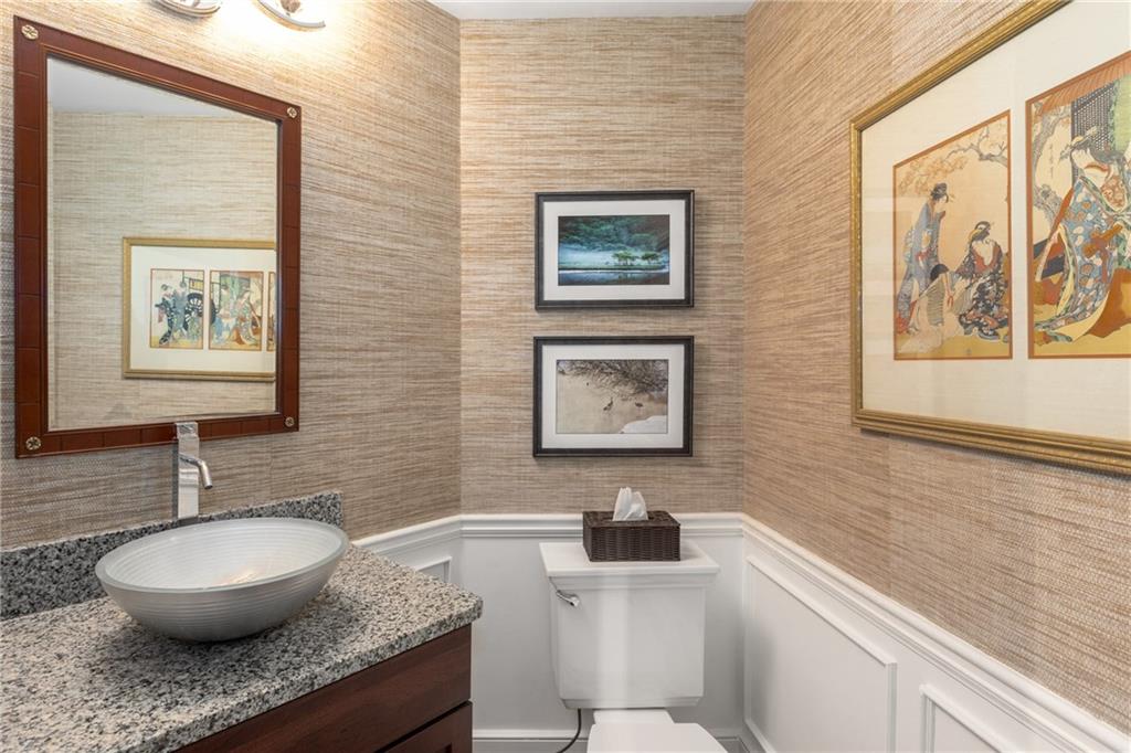 2660 Peachtree Road NW Unit 14D