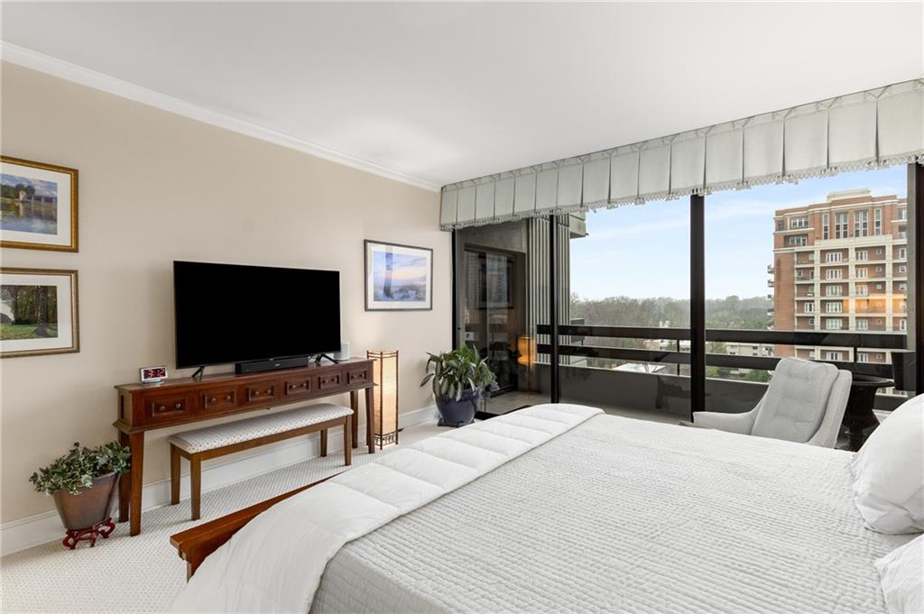 2660 Peachtree Road NW Unit 14D