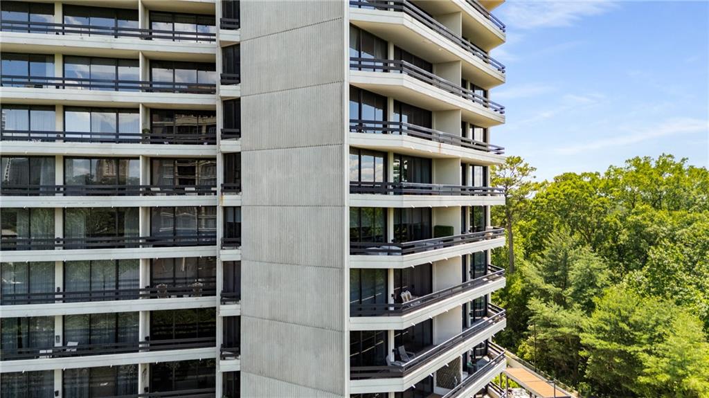 2660 Peachtree Road NW Unit 14D