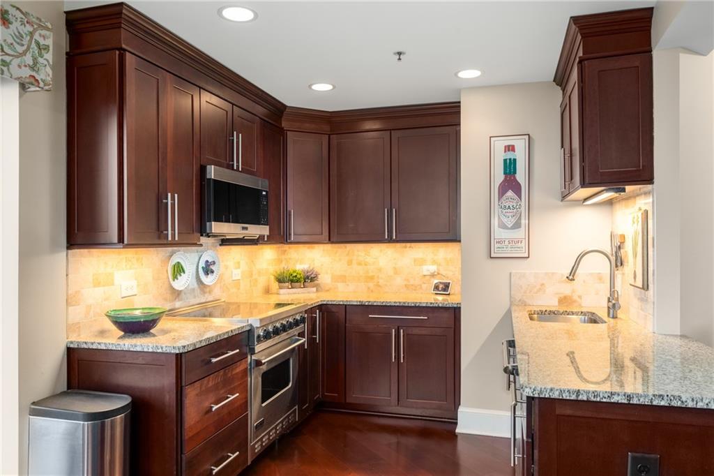 2660 Peachtree Road NW Unit 14D
