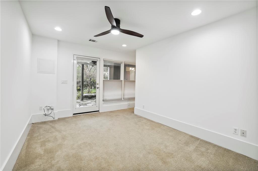 1303 Peachtree View NE