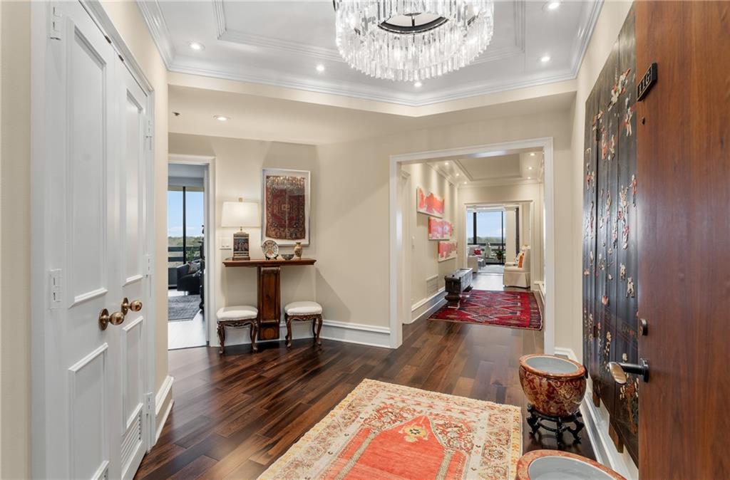 2660 Peachtree Road NW Unit 11G