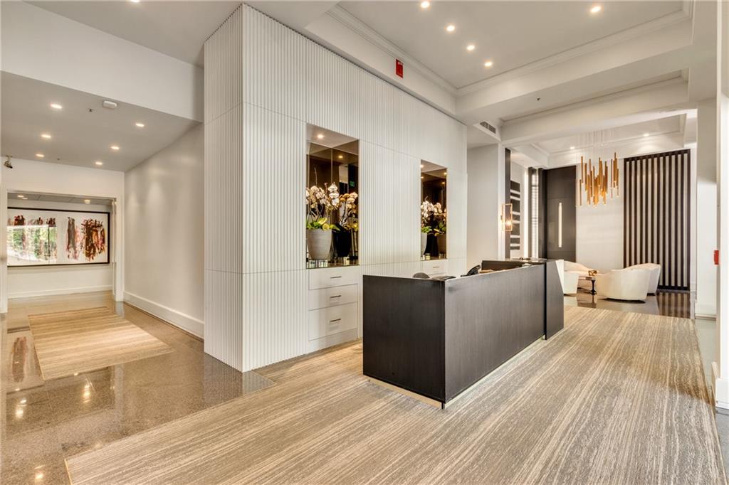 2660 Peachtree Road NW Unit 11G