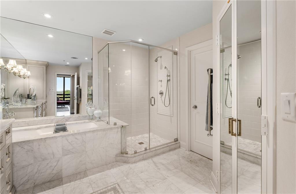 2660 Peachtree Road NW Unit 11G