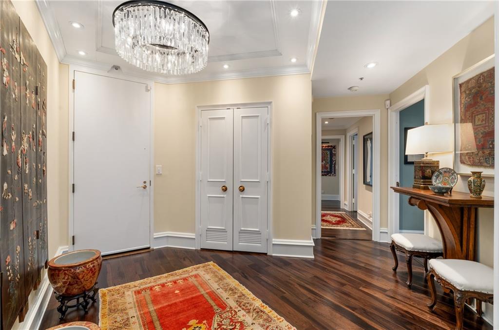 2660 Peachtree Road NW Unit 11G