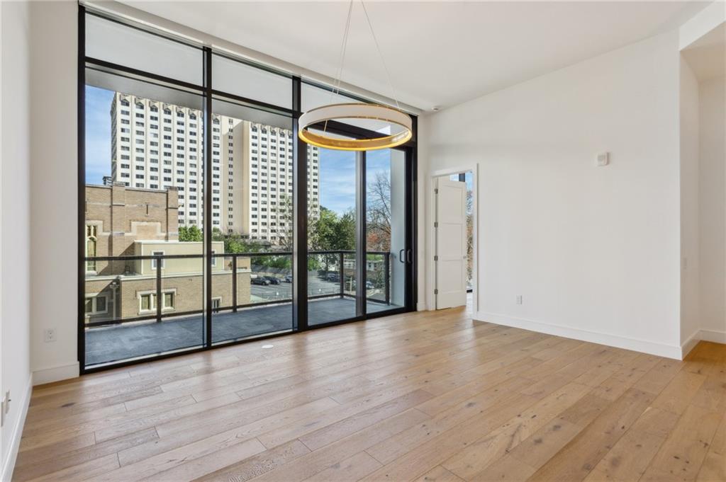 2425 Peachtree Road NE Unit 403