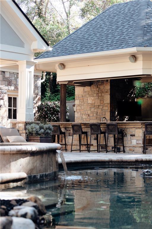 3594 Tuxedo Court NW