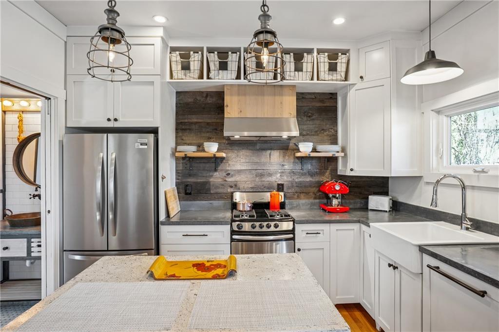 1433 Carroll Drive NW, unit #3 Drive NW