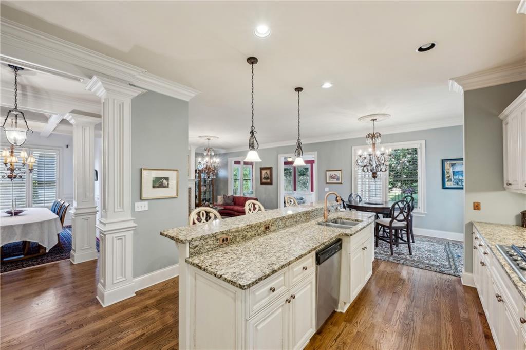 1820 Buckhead Valley Lane NE