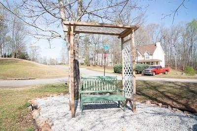 103 New Hood Road