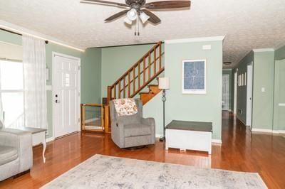 103 New Hood Road