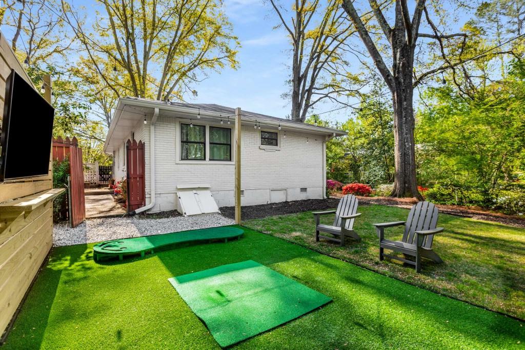 2322 Poplar Springs Drive NE