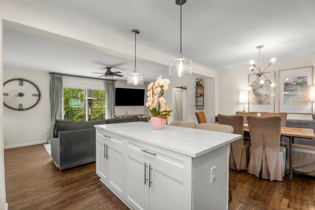 2322 Poplar Springs Drive NE