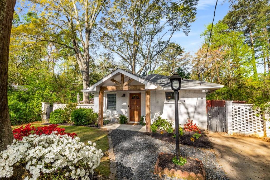 2322 Poplar Springs Drive NE