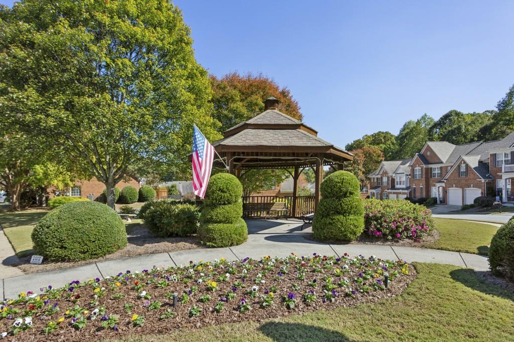 132 Westchester Drive SE