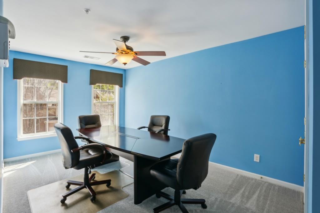 132 Westchester Drive SE