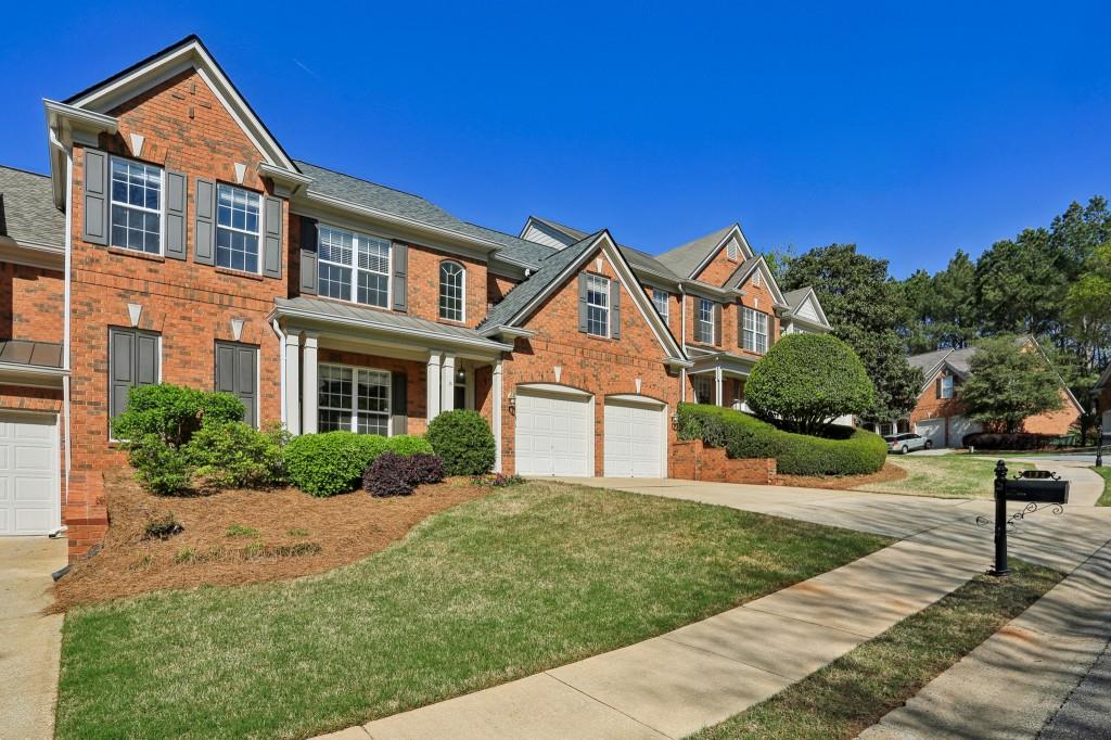 132 Westchester Drive SE