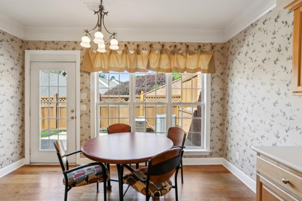 132 Westchester Drive SE