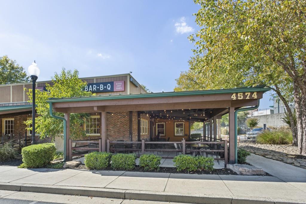 132 Westchester Drive SE
