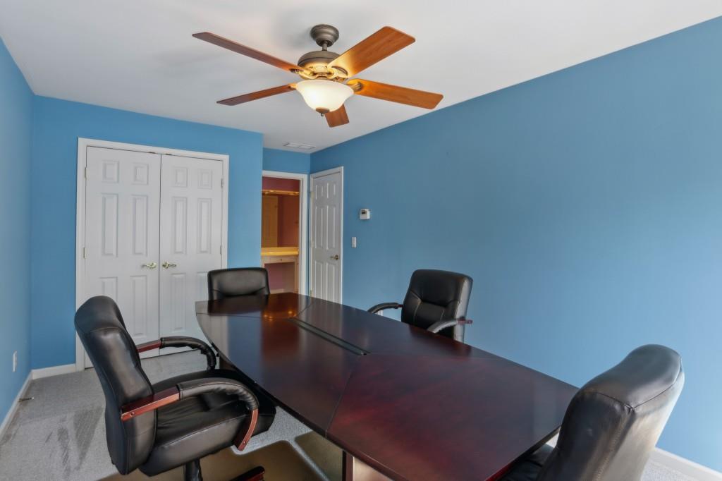 132 Westchester Drive SE