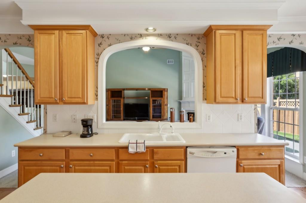 132 Westchester Drive SE