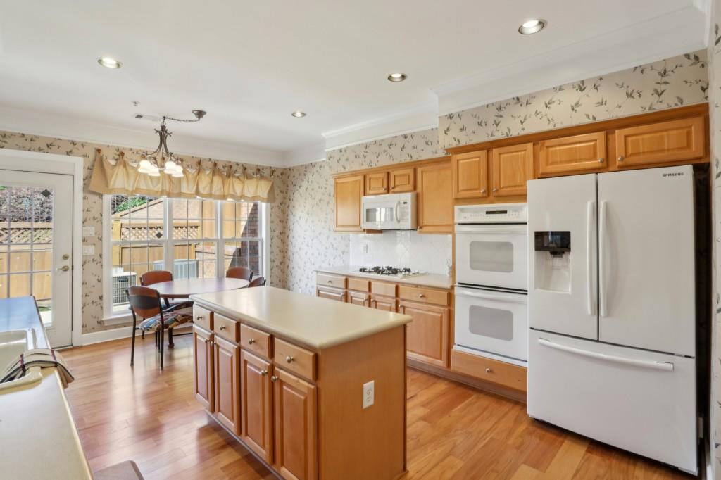 132 Westchester Drive SE