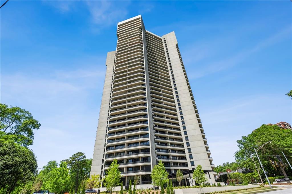 2660 Peachtree Road NW Unit 4G