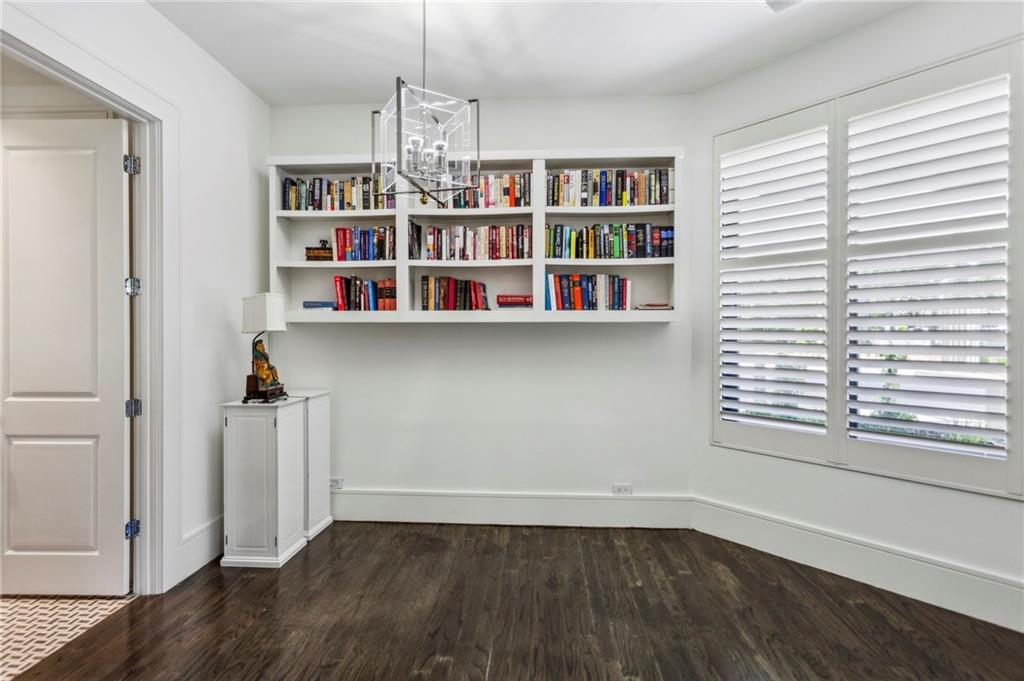 2660 Peachtree Road NW Unit 4G