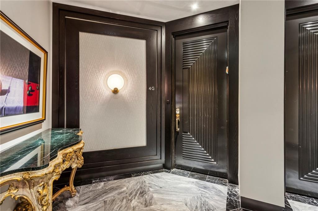 2660 Peachtree Road NW Unit 4G