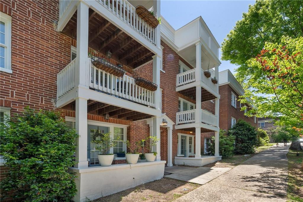 974 Greenwood Avenue NE Unit 6