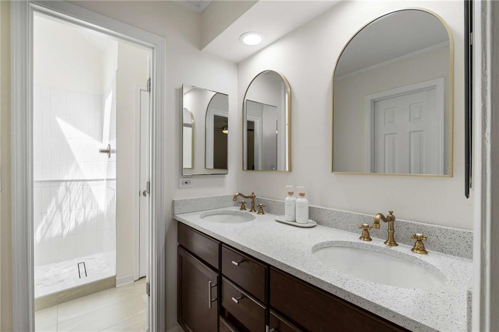 1420 Defoors Drive NW