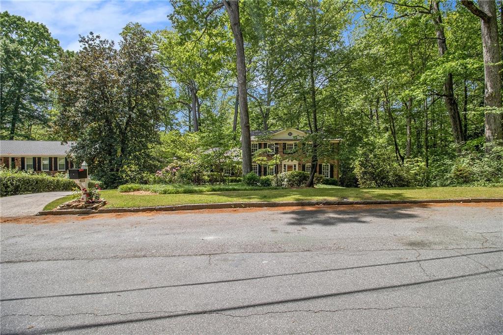 4111 Mcclatchey Circle NE