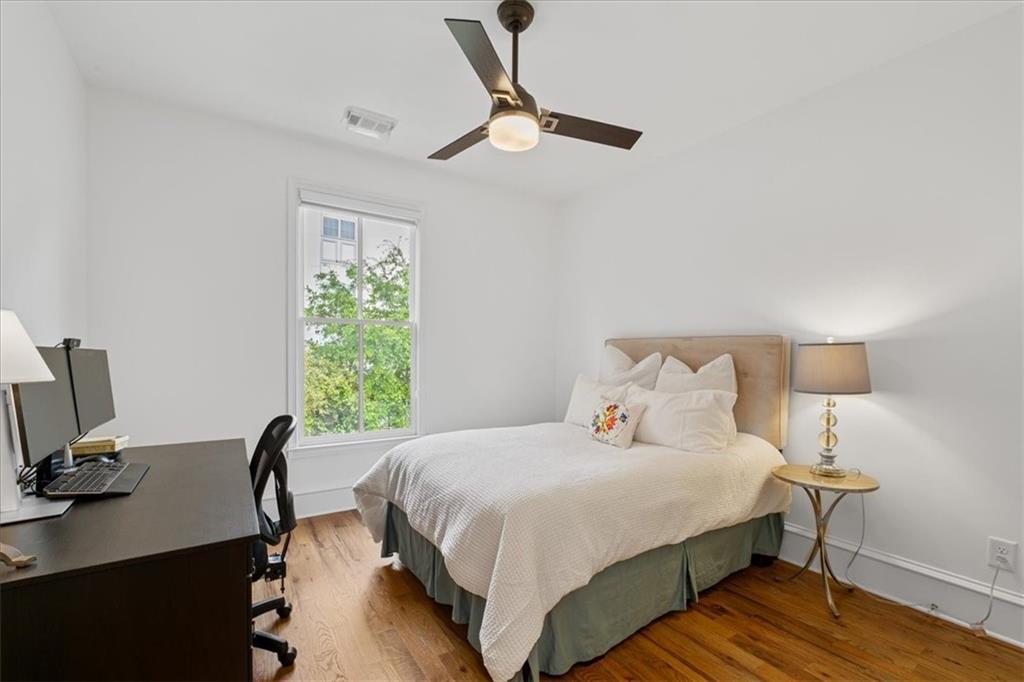 3433 Landen Pine Court NE