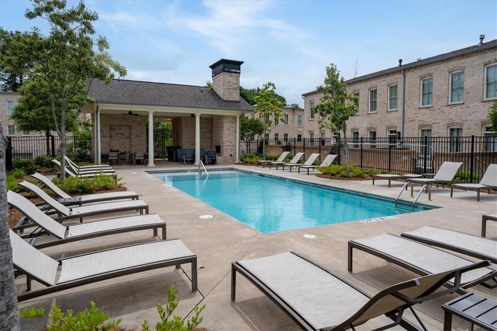 3433 Landen Pine Court NE