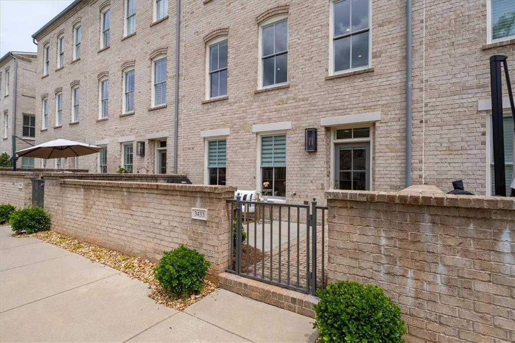 3433 Landen Pine Court NE