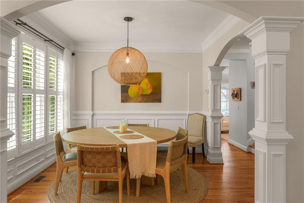 1560 Gilstrap Lane NW