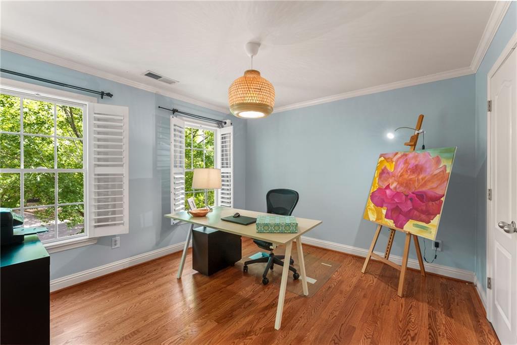 1560 Gilstrap Lane NW